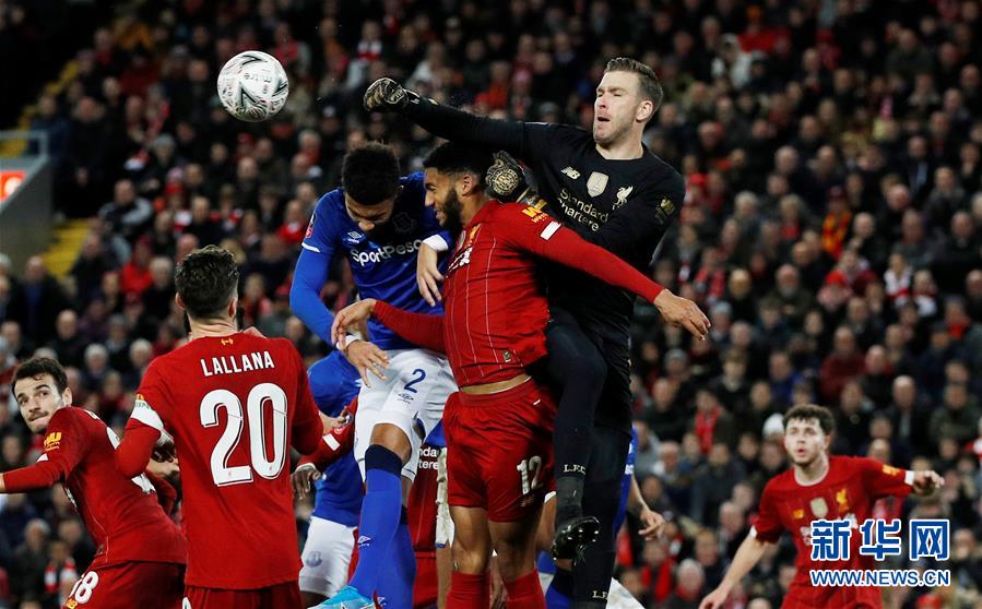 全国第十二届残疾人运动会：辽宁选手刘爽赛艇赛场连夺两金