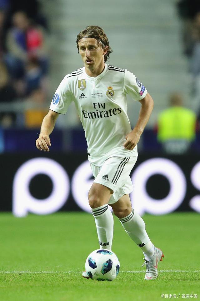 意媒：DV9受伤对尤文不一定是坏事，这将影响他明夏自由离队