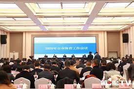 棒球场上的“迟到成才者”